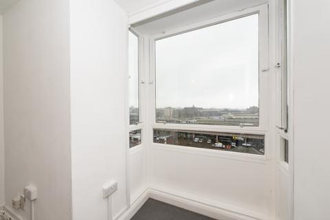 2 bedroom flat to rent, Osprey Heights, 7 Bramlands Close, Battersea, London SW11 2NP