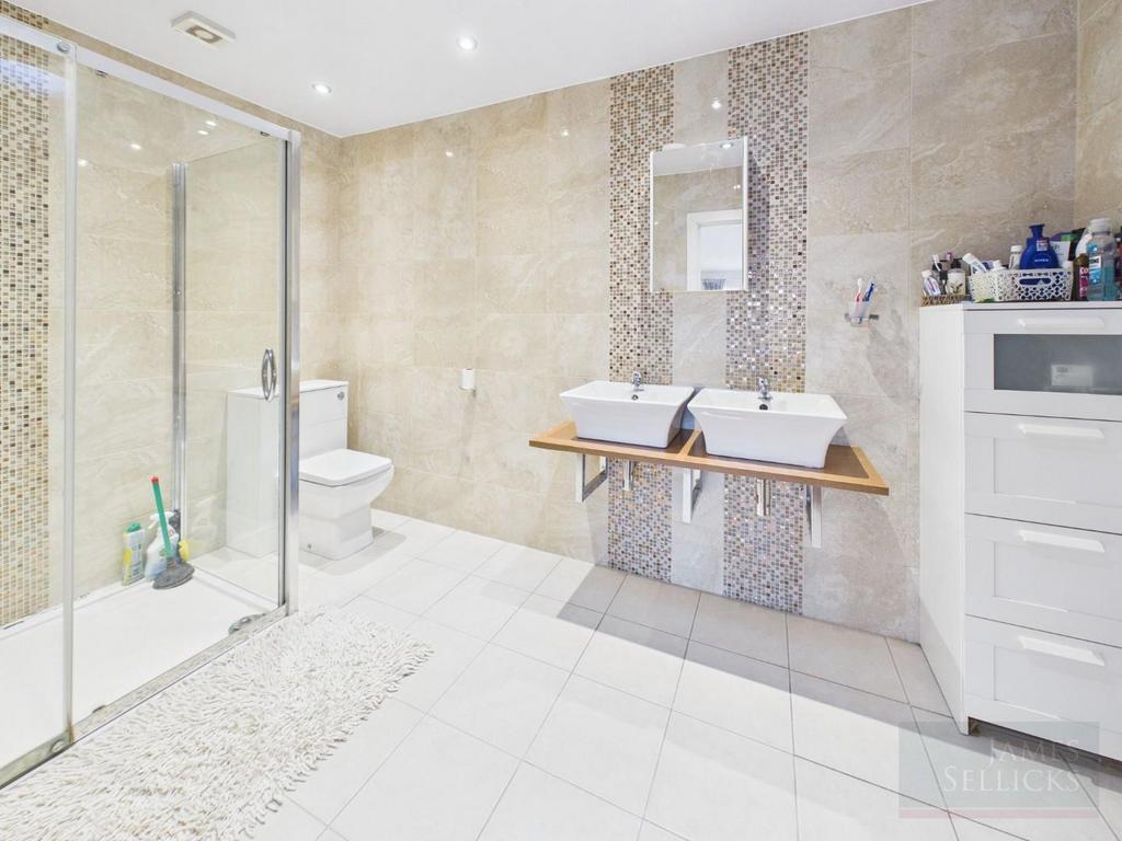 En-Suite
