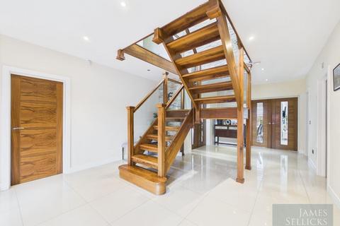 undefined, Stoughton Road, Oadby, Leicestershire