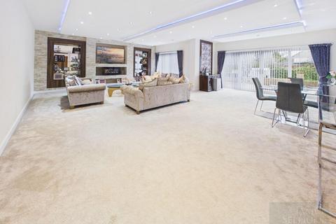 undefined, Stoughton Road, Oadby, Leicestershire