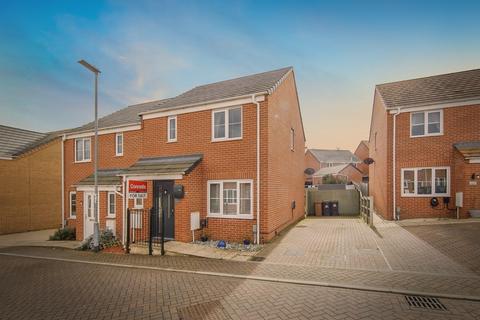 3 bedroom semi-detached house for sale, Hornbeam Close, Great Blakenham, Ipswich