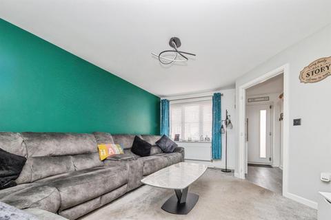 3 bedroom semi-detached house for sale, Hornbeam Close, Great Blakenham, Ipswich
