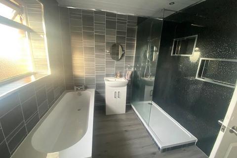3 bedroom house to rent, Horstone Road, Great Sutton, Ellesmere Port