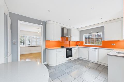 undefined, Horseshoe Crescent, Beaconsfield, Buckinghamshire, HP9 1LJ