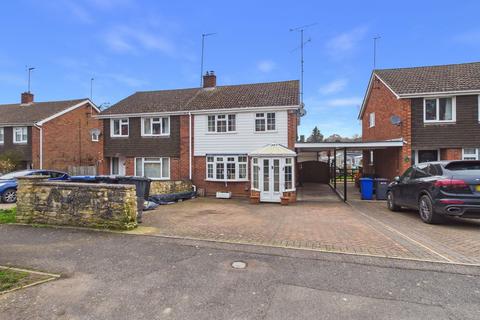 3 bedroom semi-detached house for sale - Jenkinson Road, Towcester, NN12