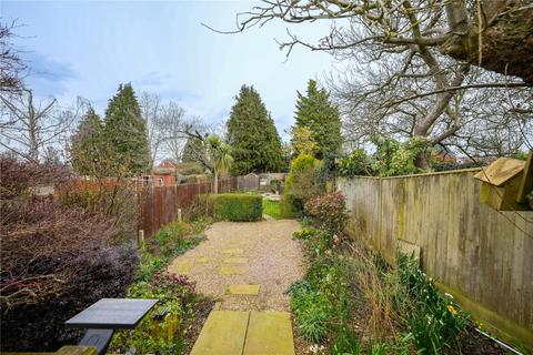 4 bedroom semi-detached house for sale, Sutton Road, Maidstone, ME15