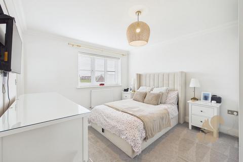 3 bedroom semi-detached house for sale, Dumsday Drive, Weeley Heath