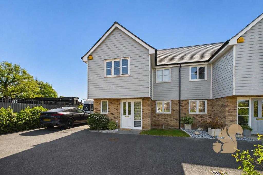 Dumsday Drive, Weeley Heath 3 bed semi-detached house for sale - £375,000