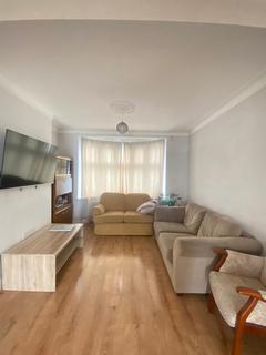 undefined, Ashford Avenue, Hayes UB4