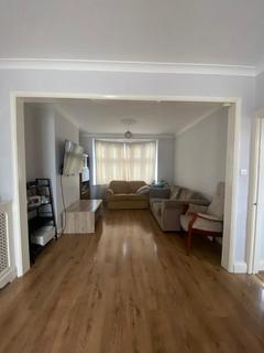 undefined, Ashford Avenue, Hayes UB4