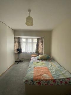 undefined, Ashford Avenue, Hayes UB4