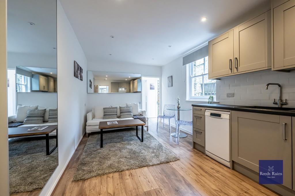 Reception/Kitchen