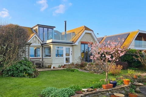 4 bedroom detached house for sale - First Cliff Walk, Bridport DT6