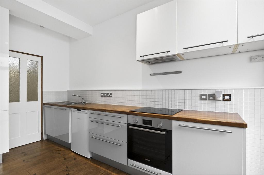 Kitchen/Reception