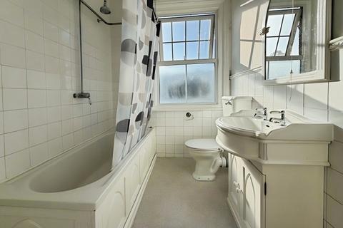 2 bedroom house to rent, Gaywood Road, King's Lynn, PE30