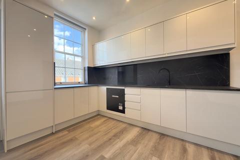 1 bedroom flat to rent, High Street, Birmingham, B46