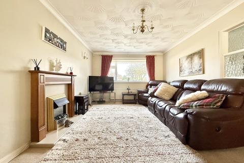 3 bedroom bungalow for sale, Woolslope Gardens, West Moors, Ferndown, Dorset, BH22