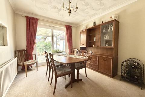 3 bedroom bungalow for sale, Woolslope Gardens, West Moors, Ferndown, Dorset, BH22