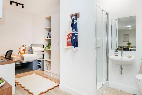 5 bedroom flat to rent, The Propeller Quarter, Fairlawn Avenue, Bristol BS34