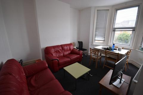 undefined, 5 BED Student property