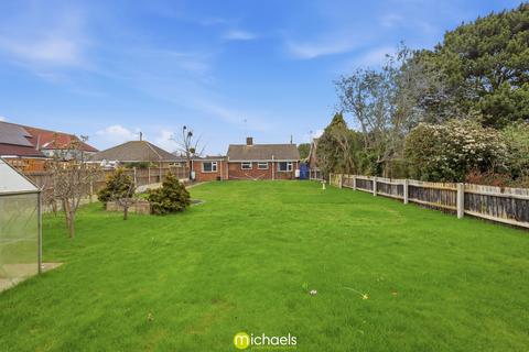 2 bedroom detached bungalow for sale, Stanley Road, Wivenhoe, Colchester, CO7