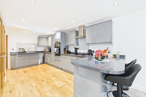 undefined, Newton Avenue, Gloucester, Gloucestershire, GL4