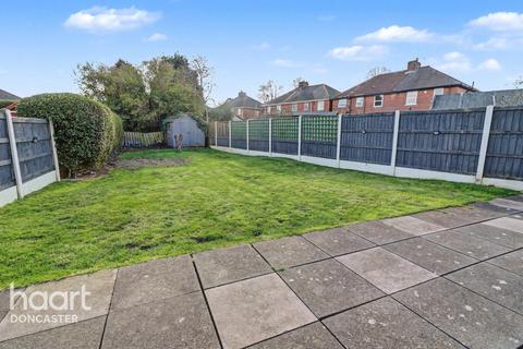 3 bedroom terraced house for sale, Brecks Lane, Kirk Sandall, Doncaster