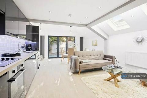 undefined, Leythe Road, London, W3