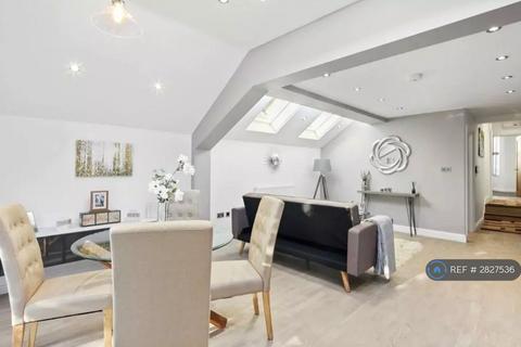 undefined, Leythe Road, London, W3