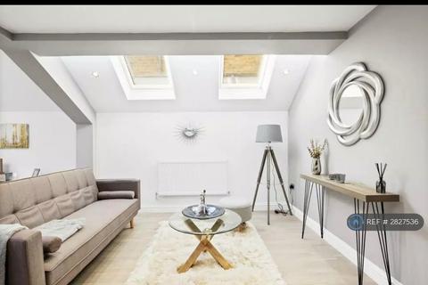 undefined, Leythe Road, London, W3