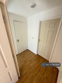 undefined, Dewar Spur, Slough, SL3