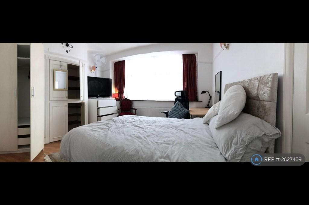 Furnished Double Bedroom