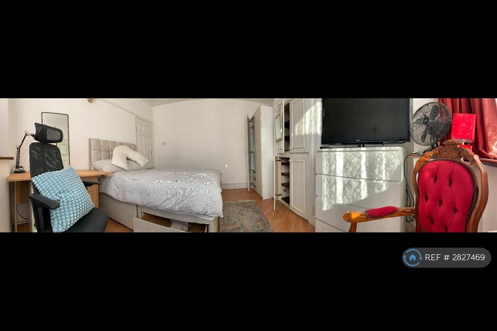 Furnished Double Bedroom