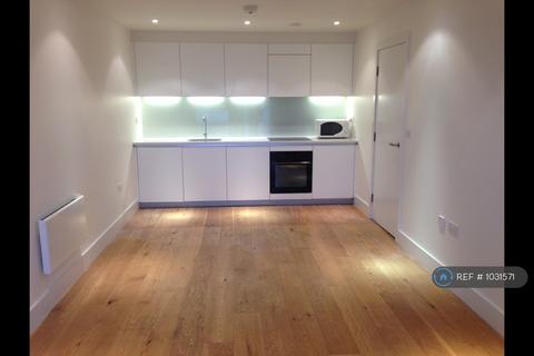 1 bedroom flat to rent, Hornsey Road, London, N7