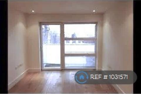 1 bedroom flat to rent, Hornsey Road, London, N7