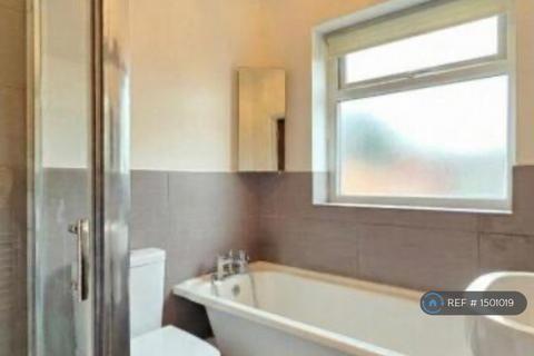 2 bedroom flat to rent, Bowdon, Altrincham, WA14
