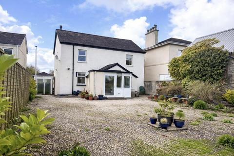 3 bedroom detached house for sale, Ffairfach