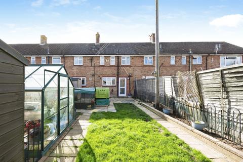 undefined, Bean Close, Great Chart, Ashford