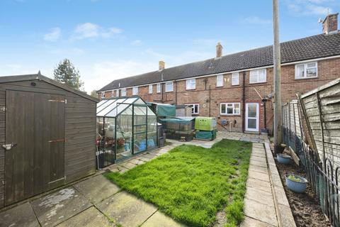 undefined, Bean Close, Great Chart, Ashford