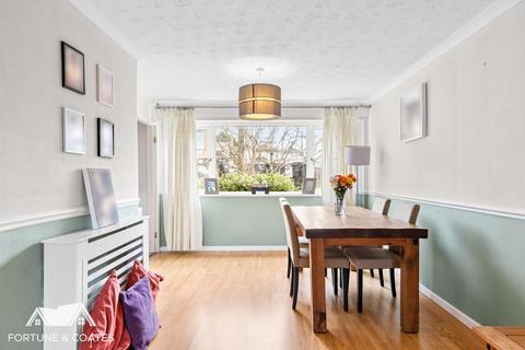 3 bedroom end of terrace house for sale, Hookfield, Harlow