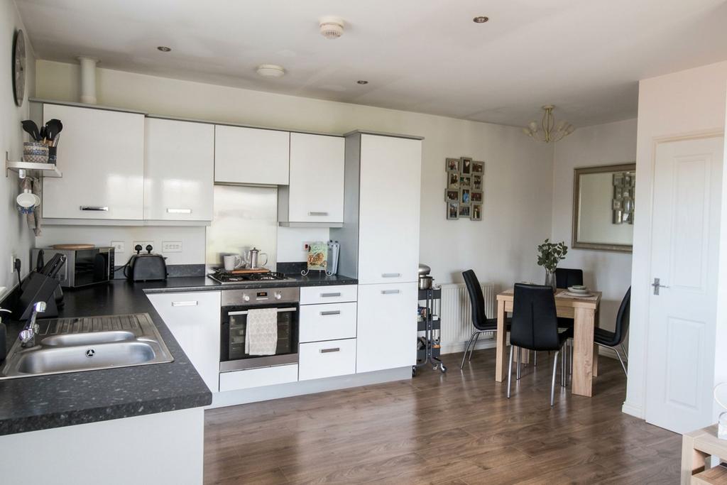 Kitchen / Diner