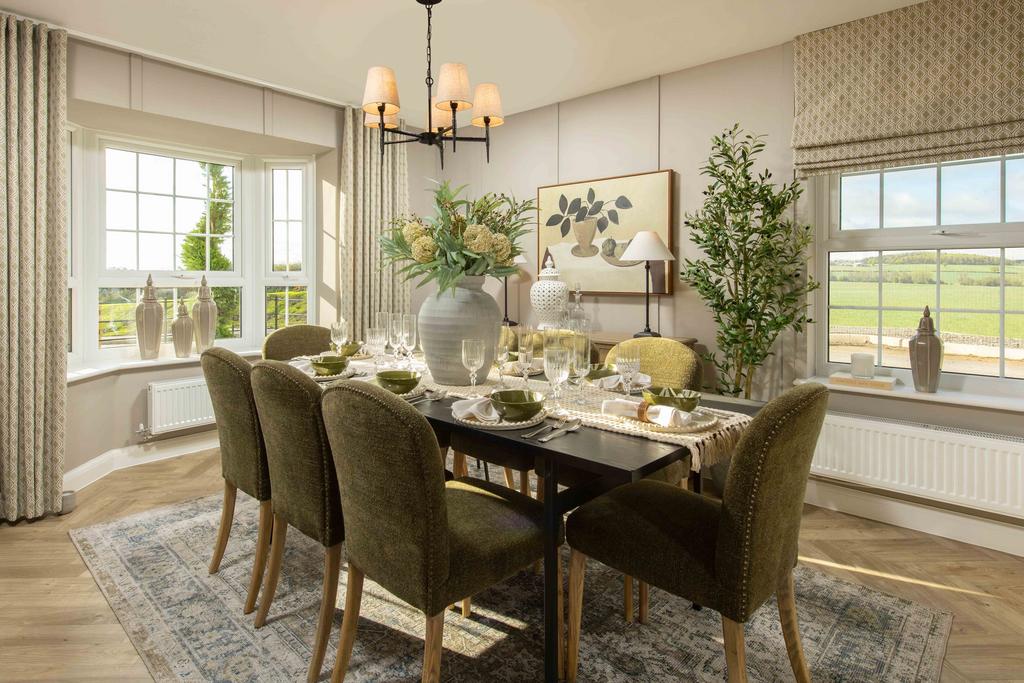 Henley dining
