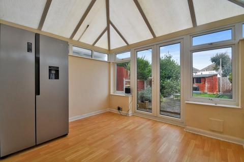 2 bedroom terraced house for sale, Hanway, Rainham, Gillingham, ME8