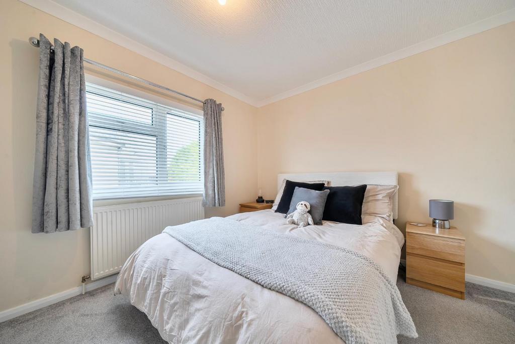 2nd view MASTER BEDROOM.jpg
