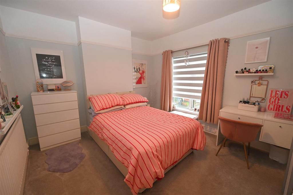 Bedroom1.JPG