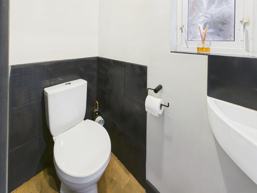 Ground Floor WC