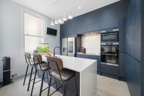 undefined, Braxted Park, London SW16