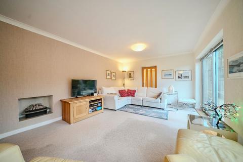 3 bedroom semi-detached house for sale, Overstrand Road, Cromer, NR27