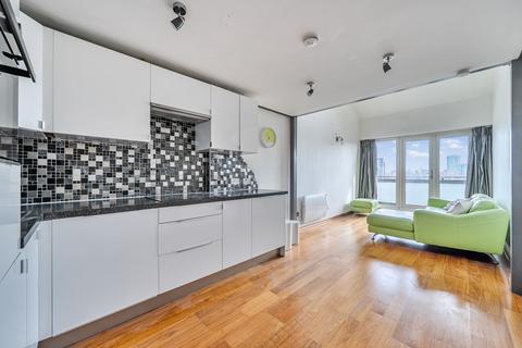1 bedroom flat for sale, Manhattan Building, Bow Quarter, London, E3