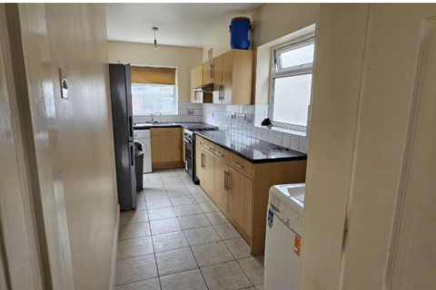 undefined, Ellerdine Road Hounslow, TW3 2PZ